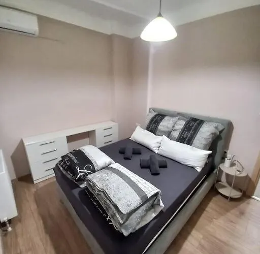 Kassandrou Deluxe Apartment